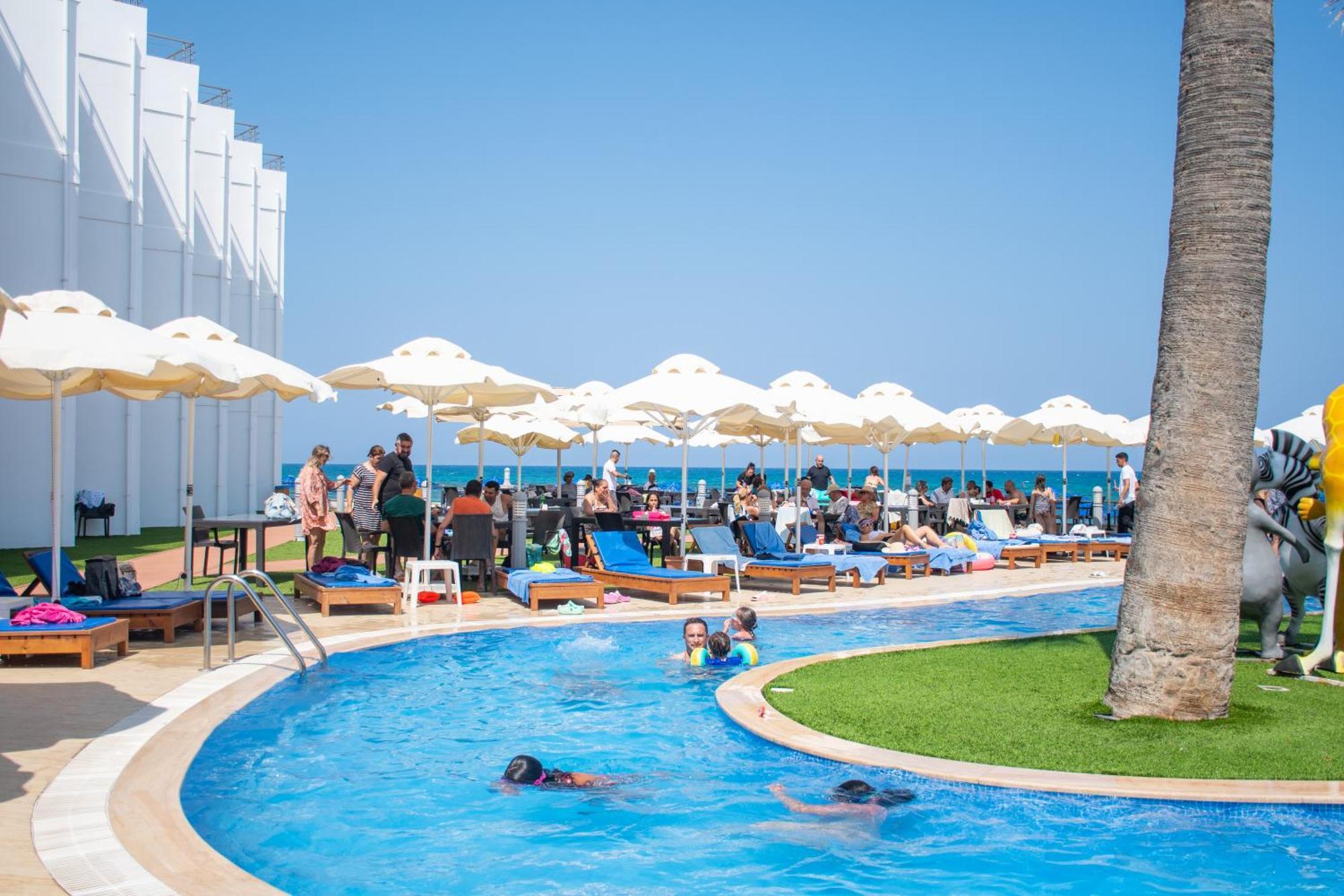 Mimoza Beach Hotel Agios Sergios Экстерьер фото