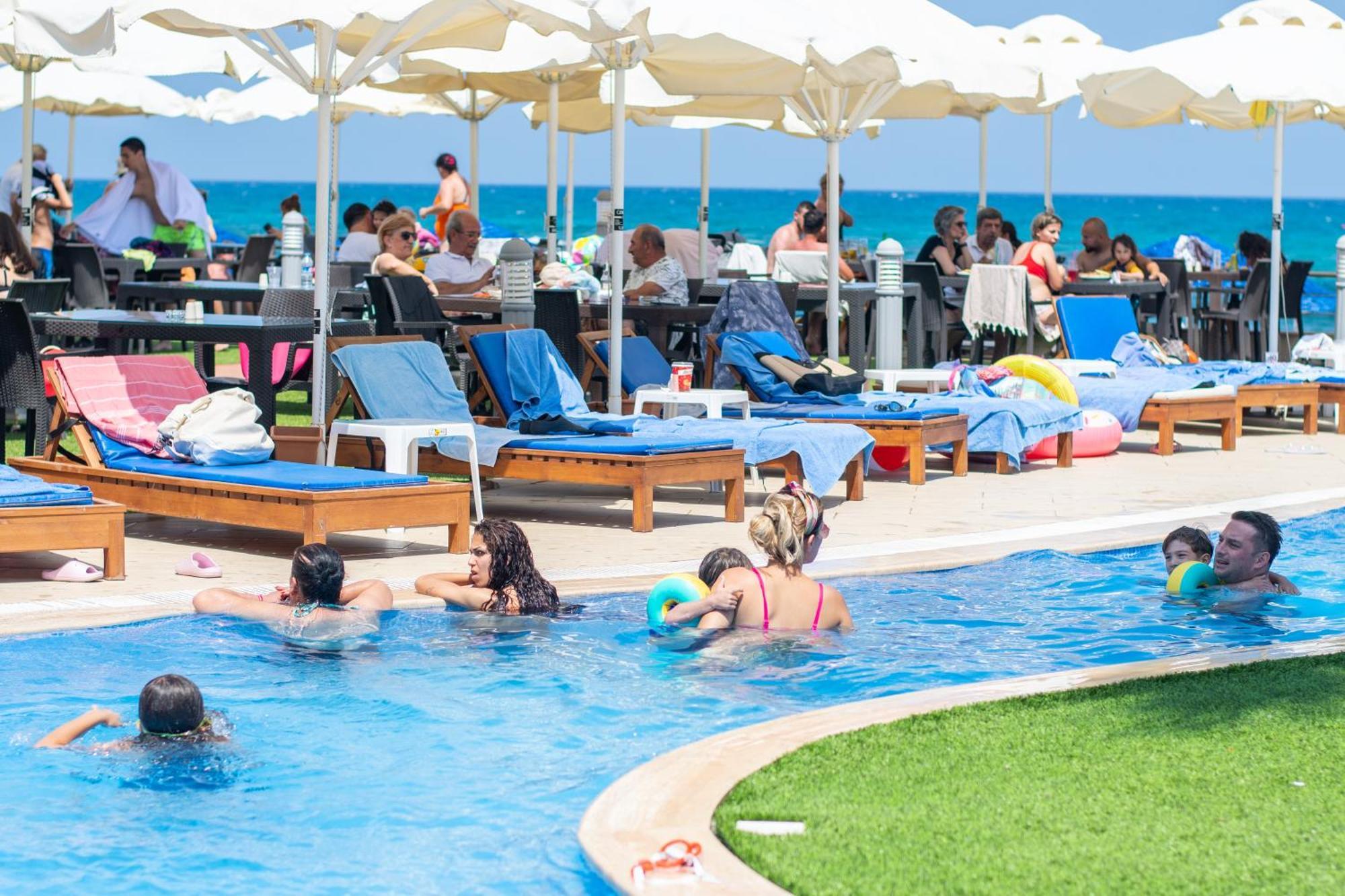 Mimoza Beach Hotel Agios Sergios Экстерьер фото